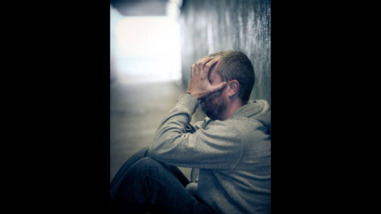 ఈ స్టాక్ ఏకంగా రూ. 495 నుంచి రూ. 5కు పడిపోయింది...లక్షాధికారులను భిక్షాధికారులను చేసిన స్టాక్ ఇదే.. ఈ స్టాక్ ఏకంగా రూ. 495 నుంచి రూ. 5కు పడిపోయింది...లక్షాధికారులను భిక్షాధికారులను చేసిన స్టాక్ ఇదే..