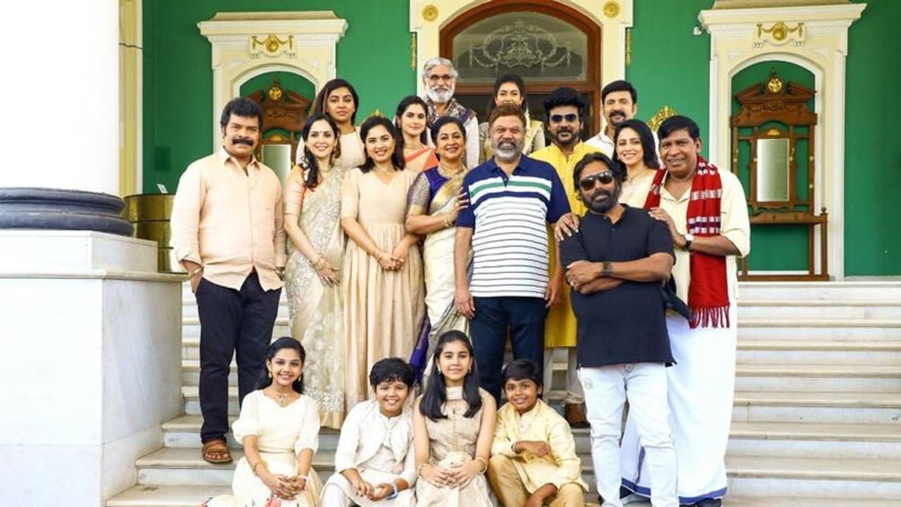 சந்திரமுகி 2 படப்பிடிப்பு முடிவடைந்தது..! புகைப்படத்துடன் படக்குழு வெளியிட்ட சூப்பர் அப்டேட்..!