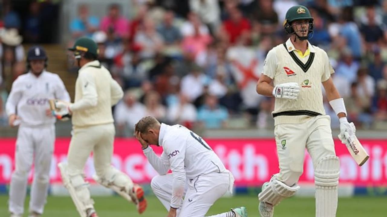 என்ன சோனமுத்தா போச்சா: அவசரப்பட்டு டிக்ளேர் செய்து கடைசில வெற்றியை கோட்டைவிட்ட பென் ஸ்டோக்ஸ், ஆஸி., வெற்றி! என்ன சோனமுத்தா போச்சா: அவசரப்பட்டு டிக்ளேர் செய்து கடைசில வெற்றியை கோட்டைவிட்ட பென் ஸ்டோக்ஸ், ஆஸி., வெற்றி!