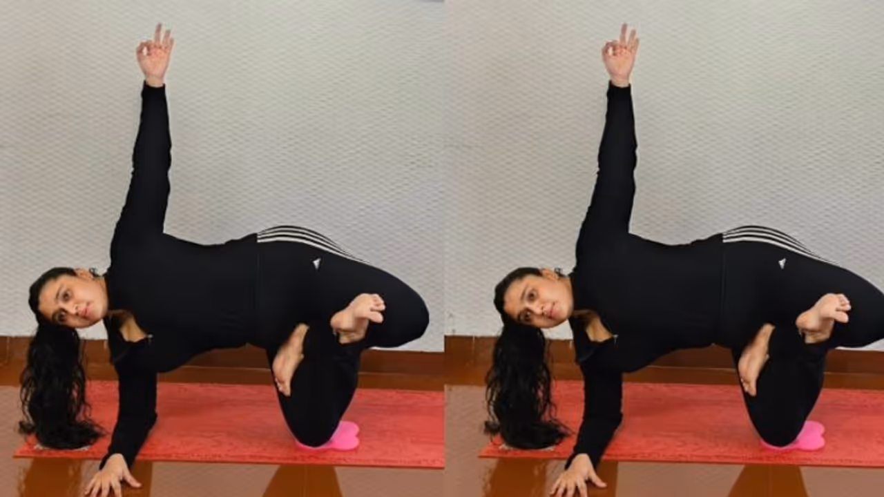 ഫിറ്റ്നെസ്സിന്റെ കാര്യത്തില് വിട്ടുവീഴ്ചയില്ല; സംയുക്തയുടെ കിടിലൻ യോഗാസനം ഫിറ്റ്നെസ്സിന്റെ കാര്യത്തില് വിട്ടുവീഴ്ചയില്ല; സംയുക്തയുടെ കിടിലൻ യോഗാസനം