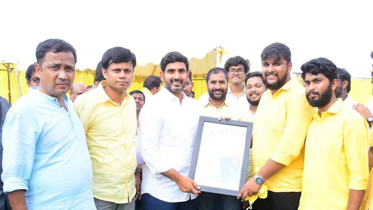 నారా లోకేష్ ను కలిసిన తెలంగాణ తెలుగు యువత బృందం.. నారా లోకేష్ ను కలిసిన తెలంగాణ తెలుగు యువత బృందం..