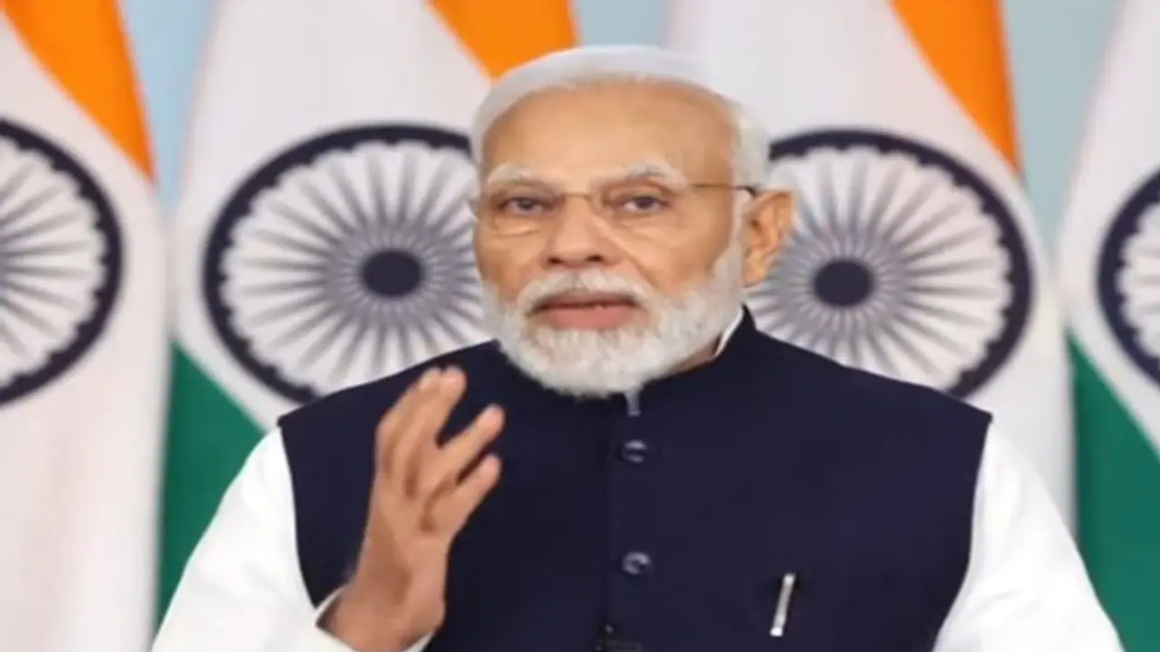 நம்மை இணைக்கும் யோகா: பிரதமர் மோடி பேச்சு!