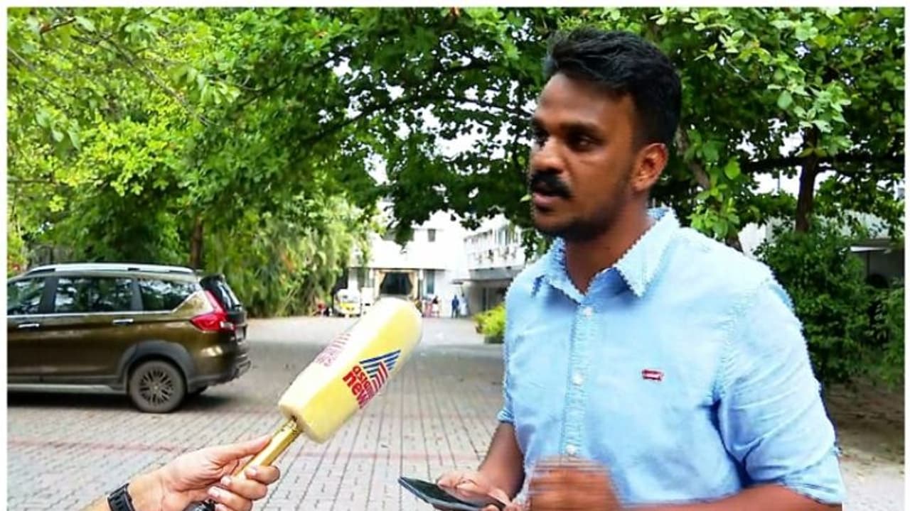 വ്യാജസർട്ടിഫിക്കറ്റ് നിർമിച്ചിട്ടില്ല, ചെയ്യാത്ത തെറ്റിന് കേസിൽ പെടുത്താൻ ശ്രമം; അൻസിൽ ജലീൽ ന്യൂസ് അവറിൽ വ്യാജസർട്ടിഫിക്കറ്റ് നിർമിച്ചിട്ടില്ല, ചെയ്യാത്ത തെറ്റിന് കേസിൽ പെടുത്താൻ ശ്രമം; അൻസിൽ ജലീൽ ന്യൂസ് അവറിൽ