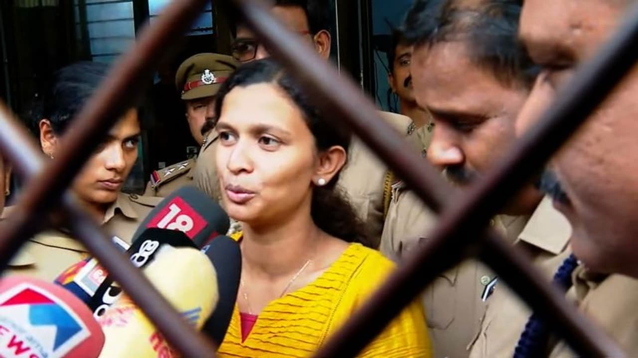 വിദ്യയുടെ ക്രിമിനൽ പശ്ചാത്തലം വ്യക്തം, സമാനമായ കേസ് വേറെയും: റിമാൻഡ് റിപ്പോർട്ട്