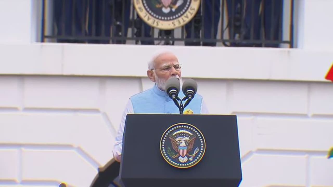 LIVE: வெள்ளை மாளிகையில் பிரதமர் மோடிக்கு உற்சாக வரவேற்பு