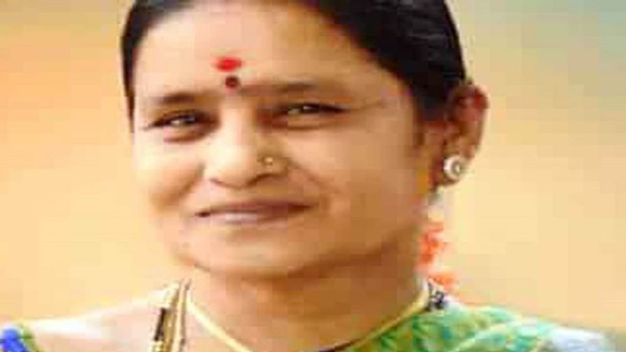 ಸಿಂಧನೂರು: ನಾಗವೇಣಿ ಮೈಲಾರ ನಿಧನ, ದೇಹದಾನ ಮಾಡಿ ಸಾವಿನಲ್ಲೂ ಸಾರ್ಥಕತೆ