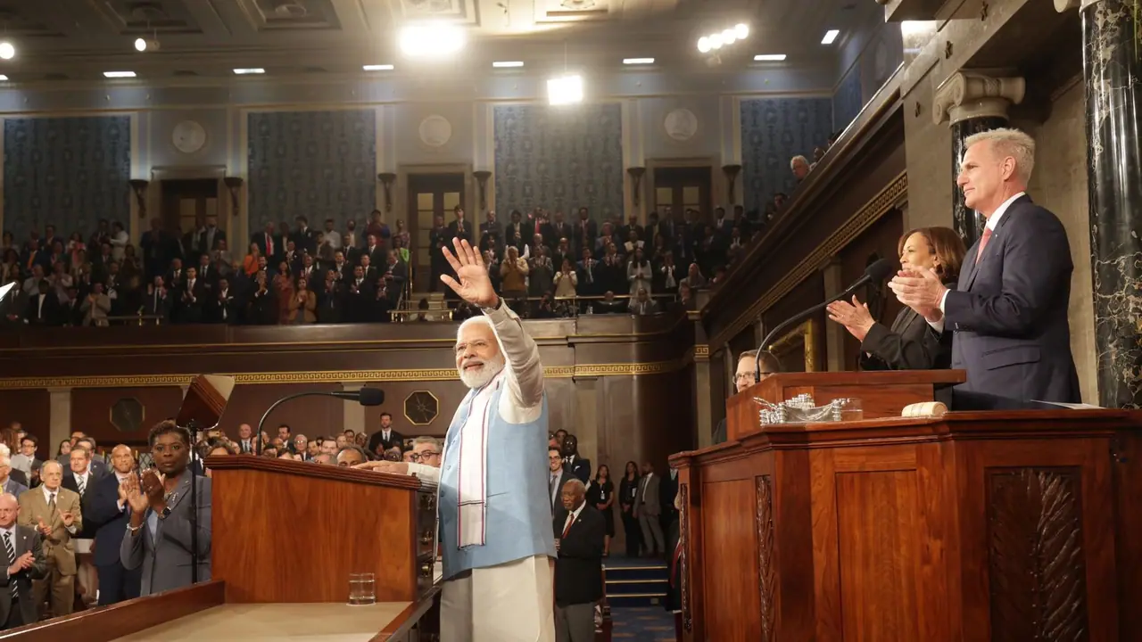 PM Modi makes big announcement for H1B visa holders in Address to Indian Diaspora