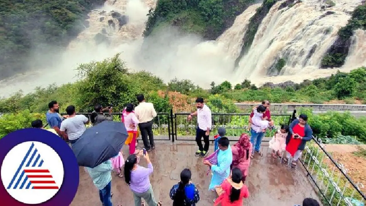 ಇನ್ಮುಂದೆ ಪ್ರವಾಸಿ ತಾಣಗಳಿಗೆ ಭೇಟಿ ನೀಡುವ ಪ್ರವಾಸಿಗರಿಗೆ ವಿಮೆ! ಇಲ್ಲಿದೆ ಮಾಹಿತಿ ಇನ್ಮುಂದೆ ಪ್ರವಾಸಿ ತಾಣಗಳಿಗೆ ಭೇಟಿ ನೀಡುವ ಪ್ರವಾಸಿಗರಿಗೆ ವಿಮೆ! ಇಲ್ಲಿದೆ ಮಾಹಿತಿ