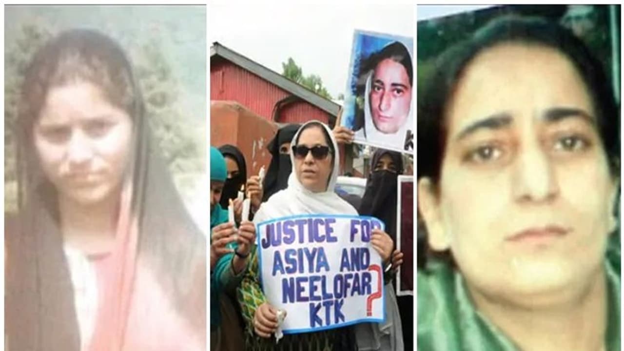 ಶೋಪಿಯಾನ್ ರೇಪ್ ಕೇಸ್ ಕುರಿತಾಗಿ ಸುಳ್ಳು ವರದಿ, ಇಬ್ಬರು ವೈದ್ಯರು ಸೇವೆಯಿಂದಲೇ ವಜಾ! ಶೋಪಿಯಾನ್ ರೇಪ್ ಕೇಸ್ ಕುರಿತಾಗಿ ಸುಳ್ಳು ವರದಿ, ಇಬ್ಬರು ವೈದ್ಯರು ಸೇವೆಯಿಂದಲೇ ವಜಾ!