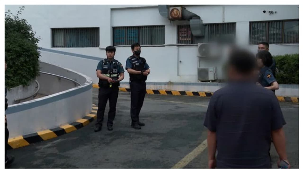 പണമില്ല, പ്രസവിച്ചതിന് പിന്നാലെ നവജാത ശിശുക്കളെ കൊലപ്പെടുത്തി, വർഷങ്ങളോളം ഫ്രീസറിൽ സൂക്ഷിച്ചു, യുവതി പിടിയില് പണമില്ല, പ്രസവിച്ചതിന് പിന്നാലെ നവജാത ശിശുക്കളെ കൊലപ്പെടുത്തി, വർഷങ്ങളോളം ഫ്രീസറിൽ സൂക്ഷിച്ചു, യുവതി പിടിയില്