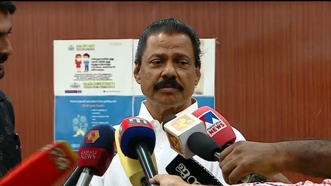 കെ സുധാകരനെതിരെയുള്ളത് ഗൗരവമേറിയ തട്ടിപ്പ് കേസ്, രാഷ്ട്രീയ പ്രേരിതമല്ല: എംവി ഗോവിന്ദൻ കെ സുധാകരനെതിരെയുള്ളത് ഗൗരവമേറിയ തട്ടിപ്പ് കേസ്, രാഷ്ട്രീയ പ്രേരിതമല്ല: എംവി ഗോവിന്ദൻ