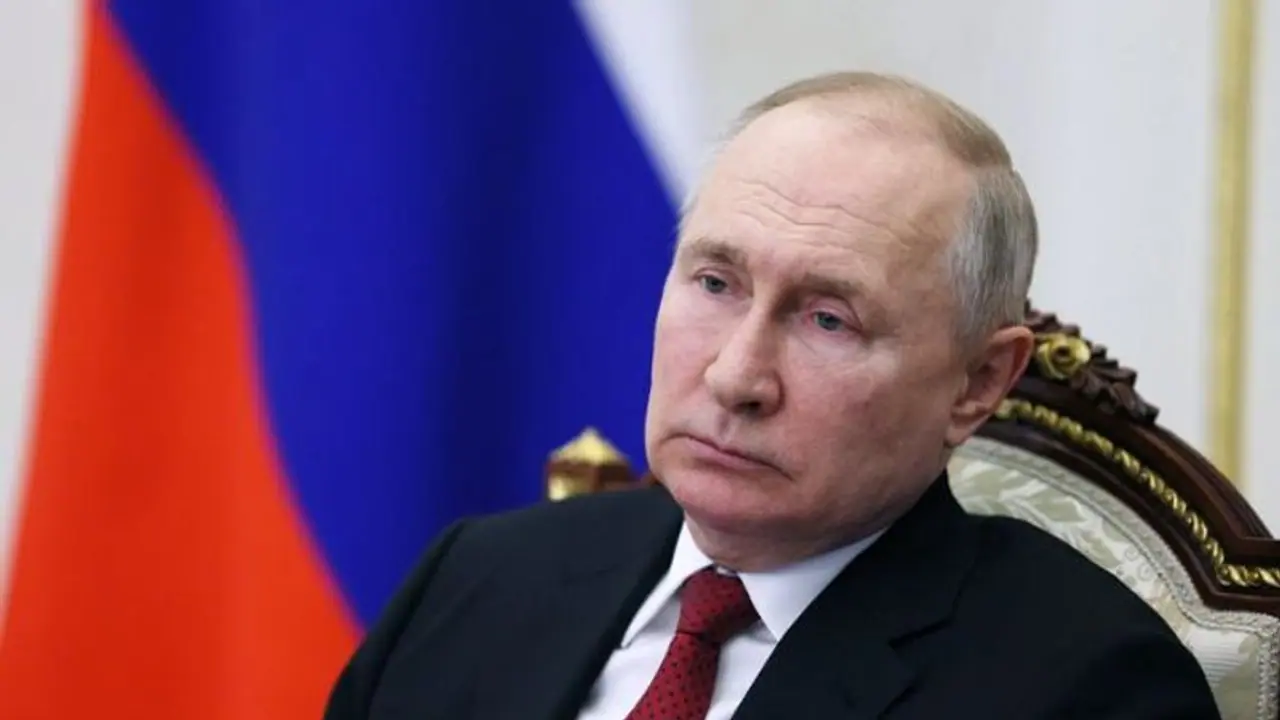 Vladimir Putin calls Wagner's mutiny a 'stab in the back', warns of harsh response