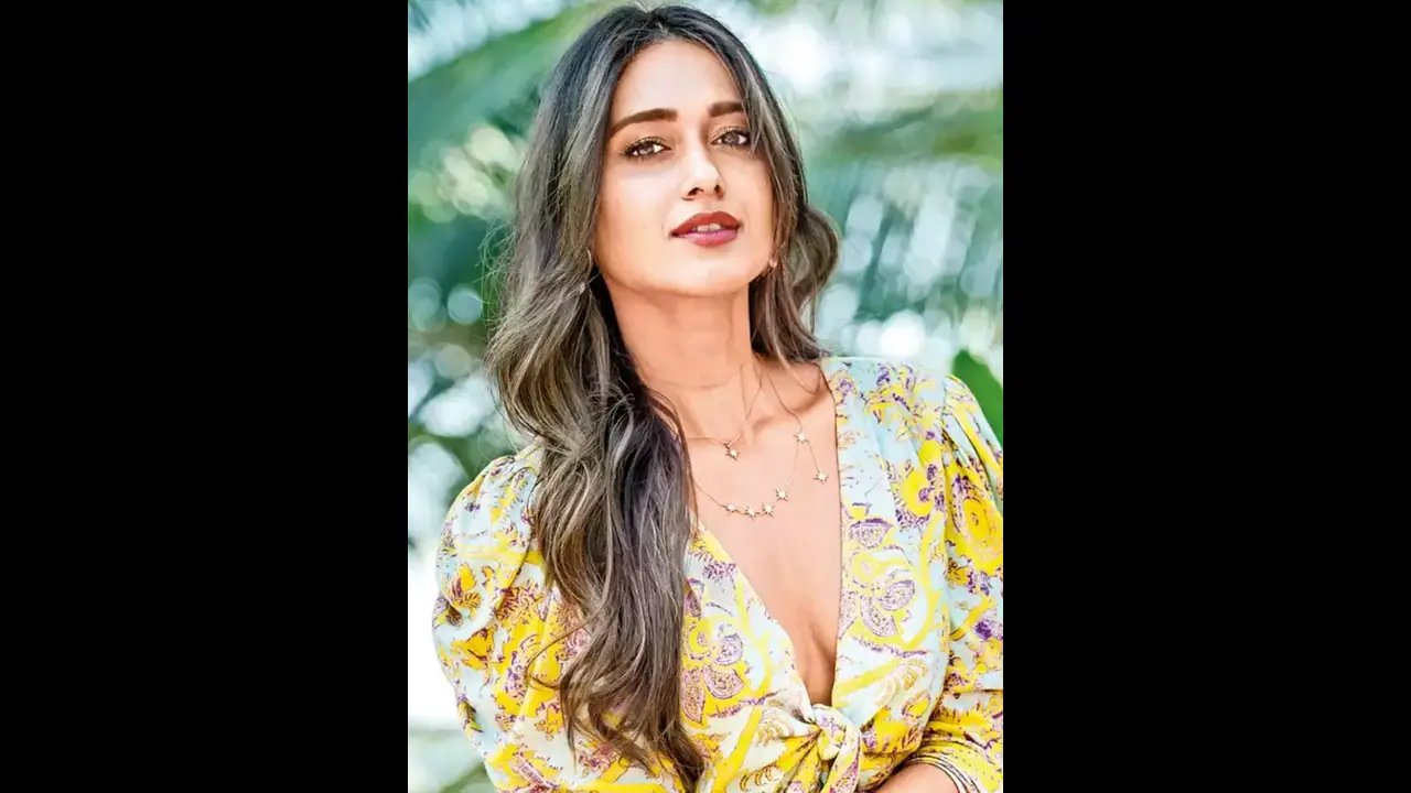 Ileana D’Cruz welcomes a baby boy, see pics here 