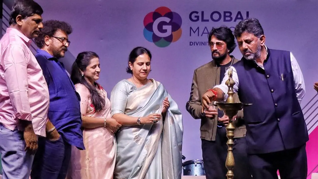 Bengaluru: ರಾಜಧಾನಿಯಲ್ಲಿ ಕಮ್ಯುನಿಟಿ ಮಾಲ್ ‘ಗ್ಲೋಬಲ್ ಡಿವಿನಿಟಿ’ ಲೋಕಾರ್ಪಣೆ Bengaluru: ರಾಜಧಾನಿಯಲ್ಲಿ ಕಮ್ಯುನಿಟಿ ಮಾಲ್ ‘ಗ್ಲೋಬಲ್ ಡಿವಿನಿಟಿ’ ಲೋಕಾರ್ಪಣೆ