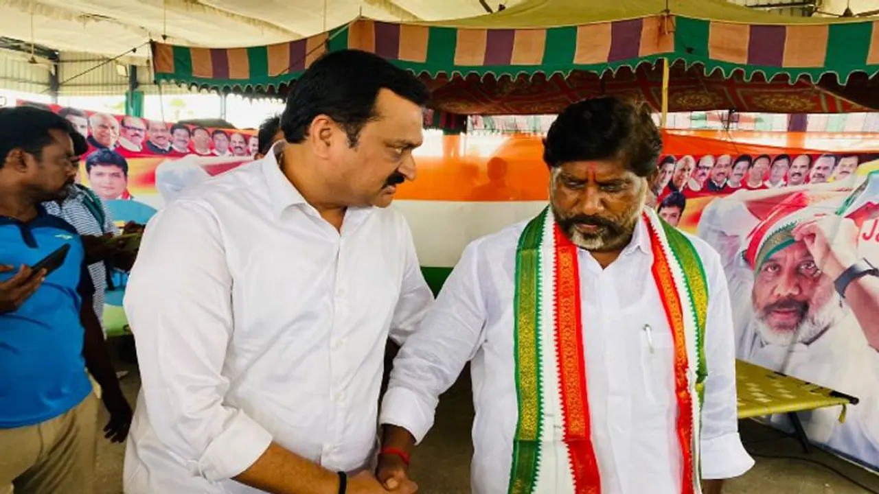 150 రోజుల్లో తెలంగాణలో కాంగ్రెస్ అధికారంలోకి వస్తుంది.. బండ్ల గణేష్ 150 రోజుల్లో తెలంగాణలో కాంగ్రెస్ అధికారంలోకి వస్తుంది.. బండ్ల గణేష్