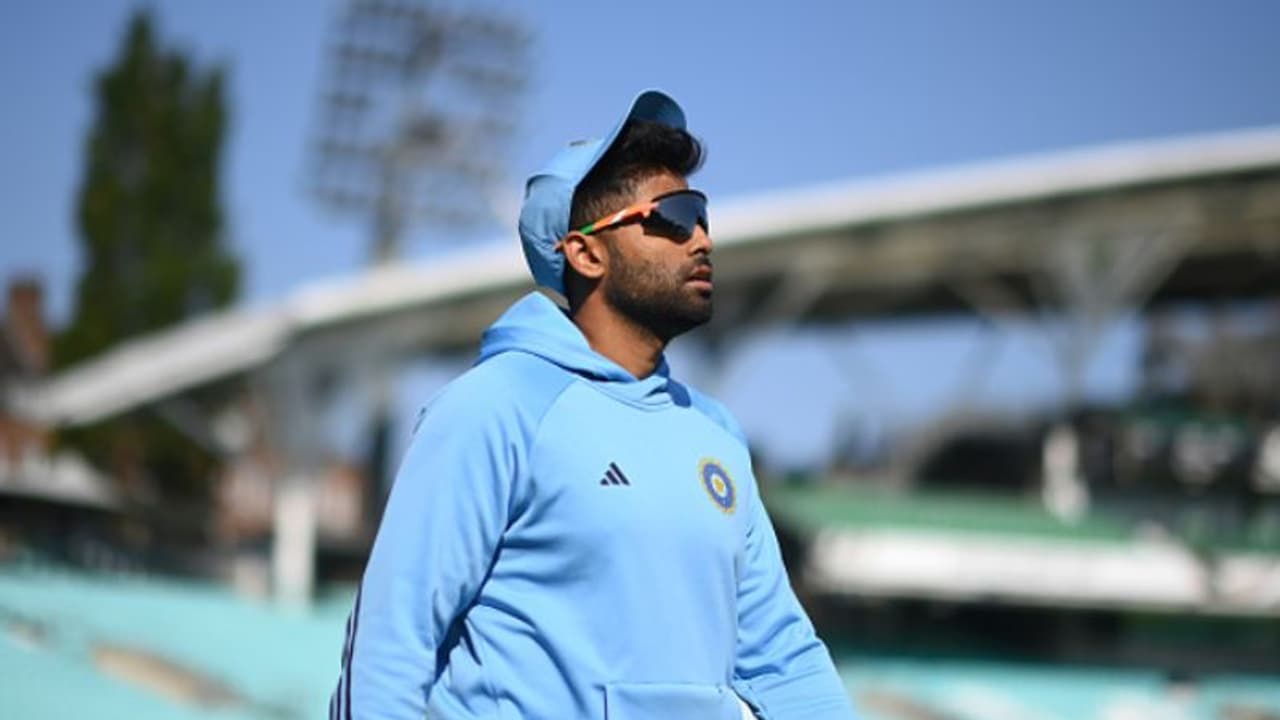 മൂന്നാം ഏകദിനം സൂര്യകുമാര് യാദവിന്റെ 'ലാസ്റ്റ് ബസ്', ഇനി അവസരമില്ല; മുന്നറിയിപ്പുമായി വസീം ജാഫര് മൂന്നാം ഏകദിനം സൂര്യകുമാര് യാദവിന്റെ 'ലാസ്റ്റ് ബസ്', ഇനി അവസരമില്ല; മുന്നറിയിപ്പുമായി വസീം ജാഫര്