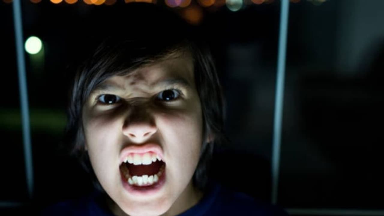 കുട്ടികള് വളര്ന്നുവരുമ്പോള് 'വഴി തെറ്റുന്നതിന്' പിന്നിലെ വലിയൊരു കാരണം കുട്ടികള് വളര്ന്നുവരുമ്പോള് 'വഴി തെറ്റുന്നതിന്' പിന്നിലെ വലിയൊരു കാരണം