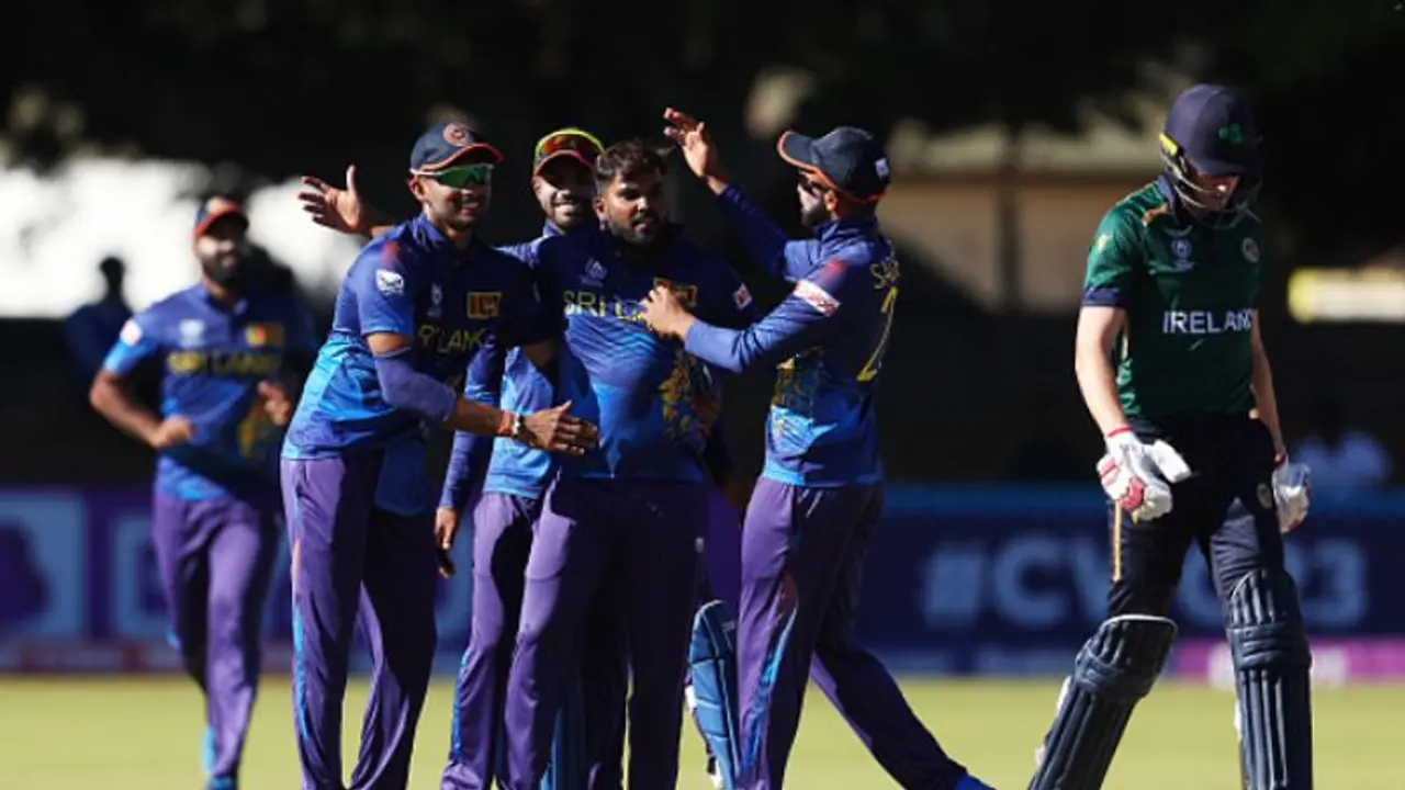 അഞ്ച് വിക്കറ്റുമായി വനിന്ദു ഹസരങ്ക; അയർലന്ഡിനെ പുറത്താക്കി ലങ്കയ്ക്ക് കൂറ്റന് ജയം അഞ്ച് വിക്കറ്റുമായി വനിന്ദു ഹസരങ്ക; അയർലന്ഡിനെ പുറത്താക്കി ലങ്കയ്ക്ക് കൂറ്റന് ജയം