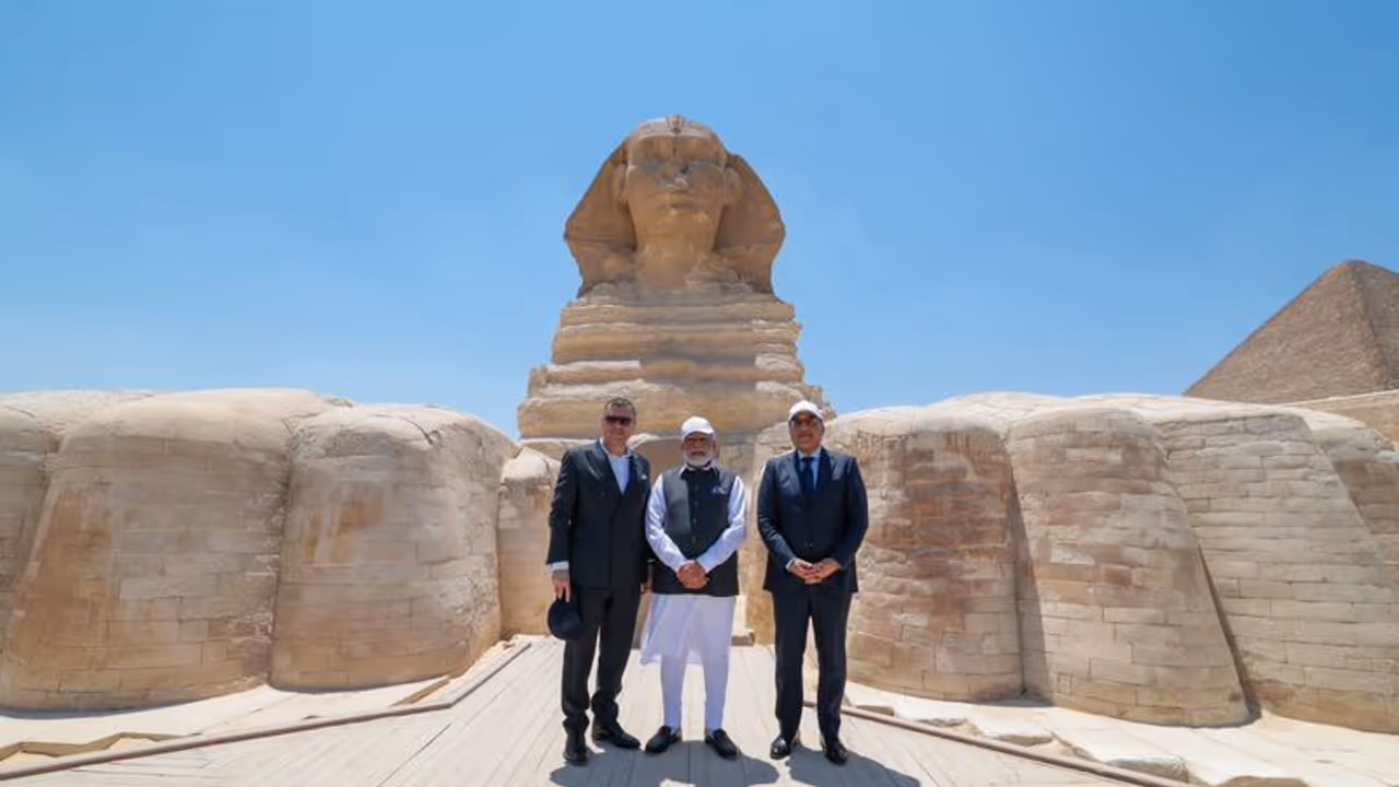 WATCH: PM Modi surprises with unscheduled visit to Egypt's iconic Pyramids built by ancient Pharaohs