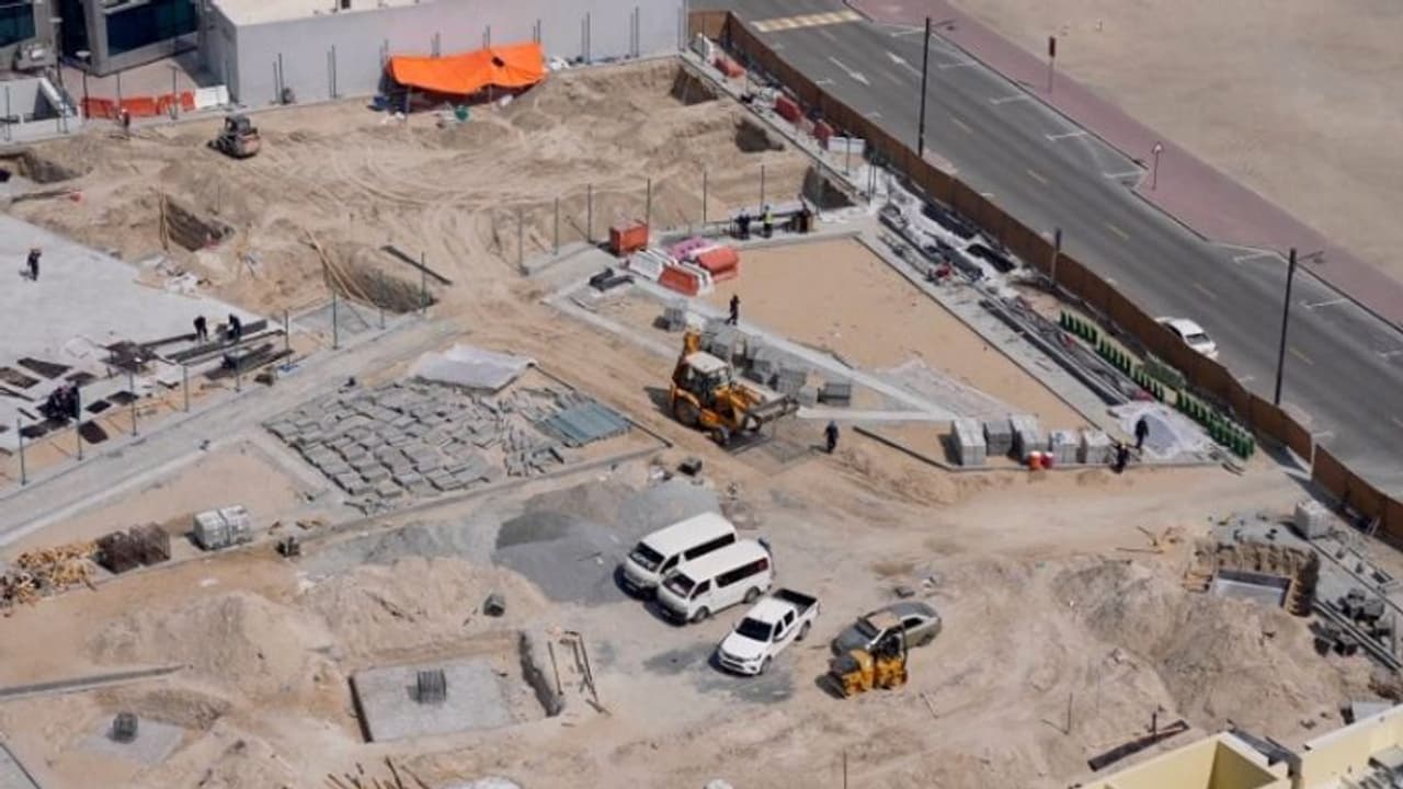 ഗള്ഫ് രാജ്യങ്ങളില് ചൂട് കൂടുന്നു; ആരോഗ്യ പ്രശ്നങ്ങള് ഒഴിവാക്കാന് അതീവ ജാഗ്രത വേണമെന്ന് വിദഗ്ധര് ഗള്ഫ് രാജ്യങ്ങളില് ചൂട് കൂടുന്നു; ആരോഗ്യ പ്രശ്നങ്ങള് ഒഴിവാക്കാന് അതീവ ജാഗ്രത വേണമെന്ന് വിദഗ്ധര്