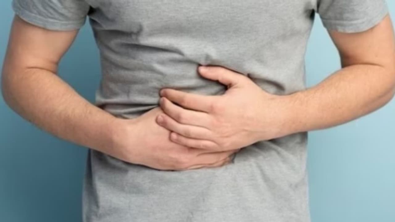 ഫാറ്റി ലിവർ രോ​ഗത്തിന്റെ ശ്രദ്ധിക്കാതെ പോകുന്ന ചില ‌ലക്ഷണങ്ങൾ 