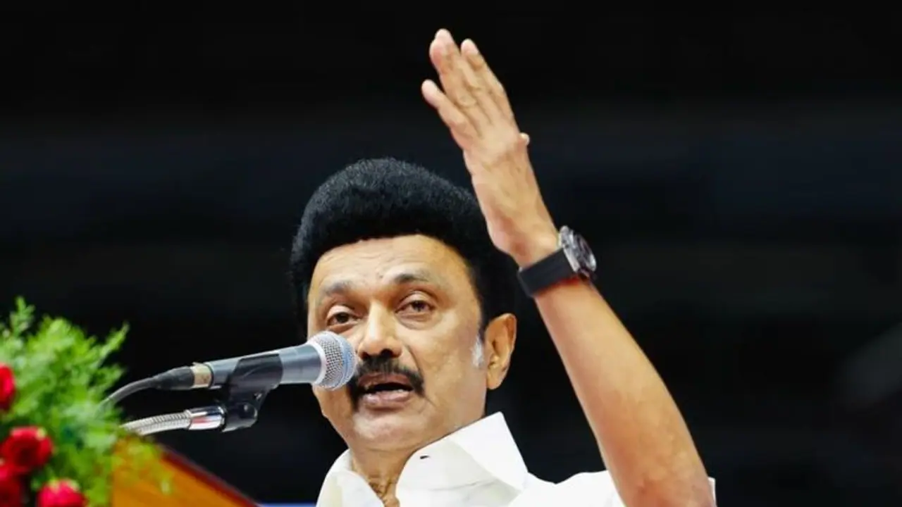 ஒருநாள் ஊக்கை விழுங்கிவிட்டேன்... கொளத்தூரில் பழைய நினைவுகளைப் பகிர்ந்துகொண்ட முதல்வர் ஒருநாள் ஊக்கை விழுங்கிவிட்டேன்... கொளத்தூரில் பழைய நினைவுகளைப் பகிர்ந்துகொண்ட முதல்வர்