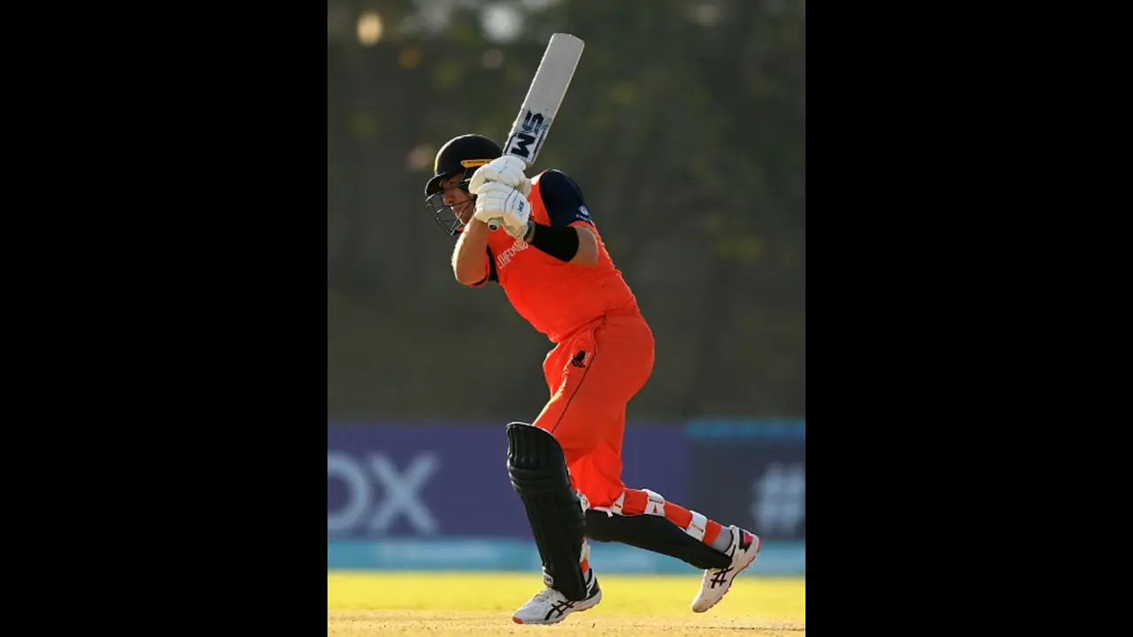 ICC World cup 2023: తడబడి, నిలబడి... శ్రీలంక ముందు మంచి టార్గెట్ పెట్టిన నెదర్లాండ్స్... ICC World cup 2023: తడబడి, నిలబడి... శ్రీలంక ముందు మంచి టార్గెట్ పెట్టిన నెదర్లాండ్స్...