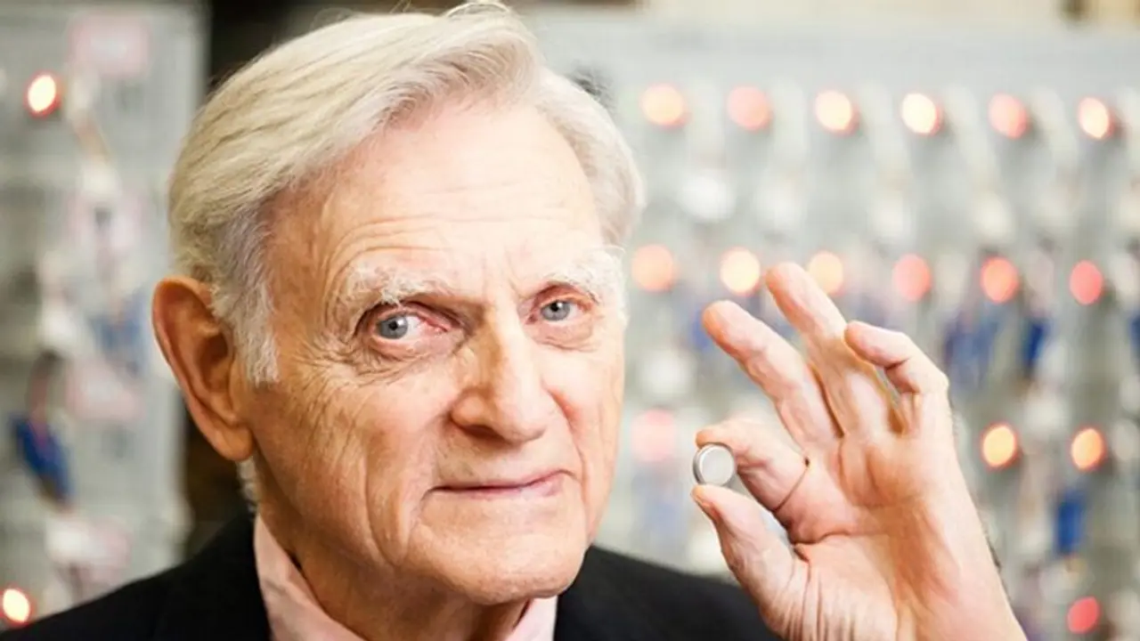 John Goodenough, Nobel winner who invented Lithium Ion batteries, passes away John Goodenough, Nobel winner who invented Lithium Ion batteries, passes away