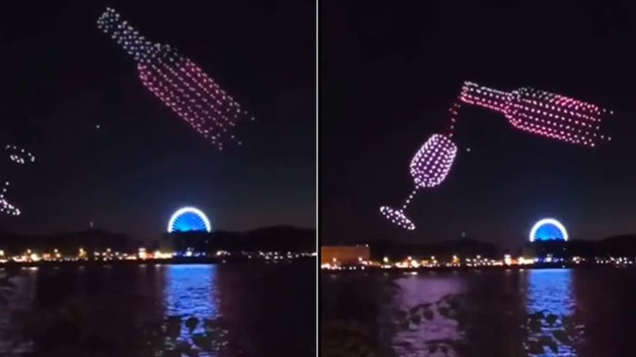 Wine Festival:ಆಕಾಶದಲ್ಲಿ ವೈನ್ ಸರ್ವ್ ಮಾಡಿದ 400ಡ್ರೋನ್ಗಳು : ವೈರಲ್ ವೀಡಿಯೋ Wine Festival:ಆಕಾಶದಲ್ಲಿ ವೈನ್ ಸರ್ವ್ ಮಾಡಿದ 400ಡ್ರೋನ್ಗಳು : ವೈರಲ್ ವೀಡಿಯೋ