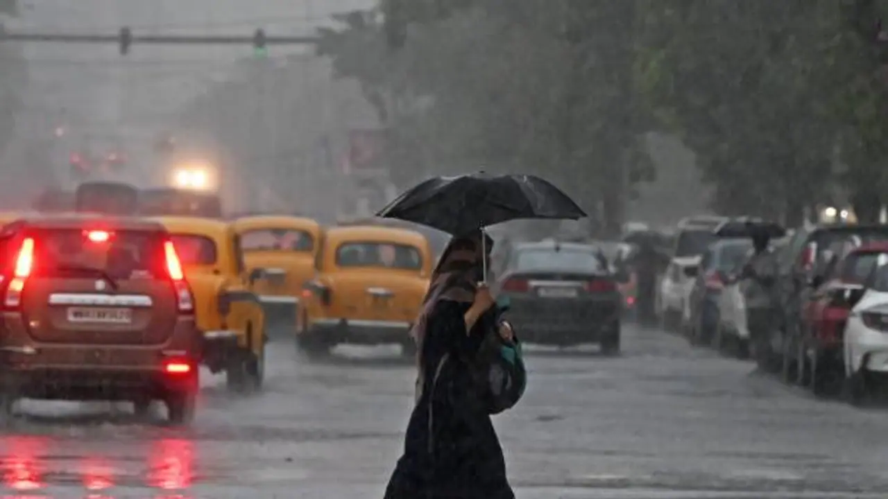 హైదరాబాద్ కు భారీ వర్ష సూచ‌న‌.. ఐఎండీ ఎల్లో అలర్ట్ జారీ