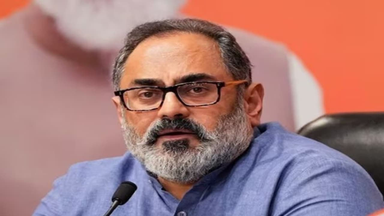 இந்தியாவில் கல்வியை மாற்றியமைத்த பிரதமர் மோடி: மத்திய அமைச்சர் புகழாரம்!