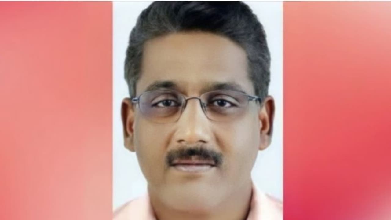 മാധ്യമപ്രവർത്തകൻ എം രാജീവൻ അന്തരിച്ചു മാധ്യമപ്രവർത്തകൻ എം രാജീവൻ അന്തരിച്ചു