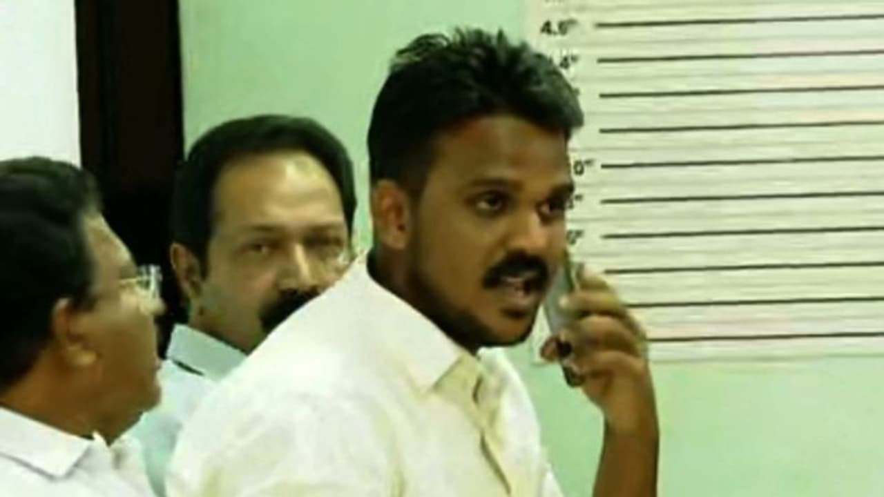 വ്യാജ ബിരുദ സർട്ടിഫിക്കറ്റ്: കെ‌എസ്‌യു നേതാവ് അൻസിൽ ജലീലിനെ ചോദ്യം ചെയ്ത് വിട്ടയച്ചു