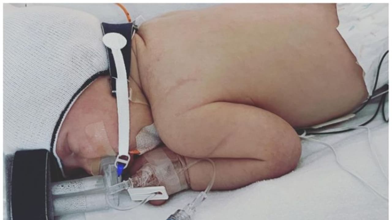 രണ്ട് ദിവസം മാത്രം പ്രായമുള്ള നവജാതശിശുവിന്റ ആസ്തി 52 കോടി രൂപ ! രണ്ട് ദിവസം മാത്രം പ്രായമുള്ള നവജാതശിശുവിന്റ ആസ്തി 52 കോടി രൂപ !