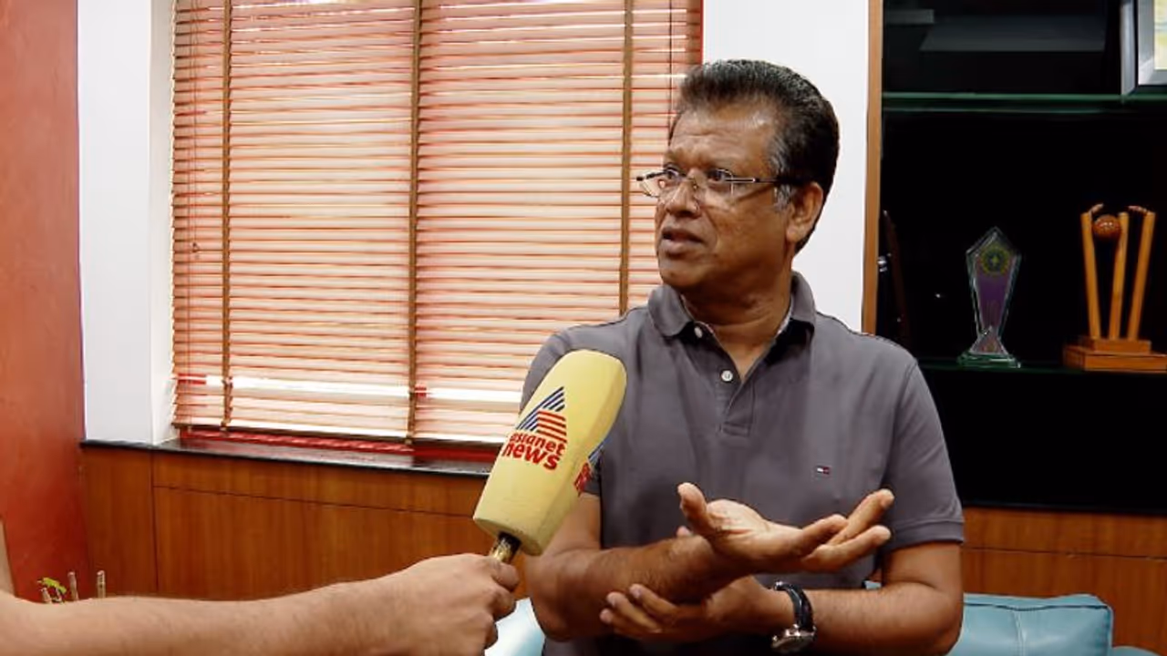 'ലോകകപ്പില് കാര്യവട്ടത്തെ തഴഞ്ഞതല്ല'; വിവാദങ്ങളില് വിശദീകരണവുമായി ജയേഷ് ജോർജ് 'ലോകകപ്പില് കാര്യവട്ടത്തെ തഴഞ്ഞതല്ല'; വിവാദങ്ങളില് വിശദീകരണവുമായി ജയേഷ് ജോർജ്