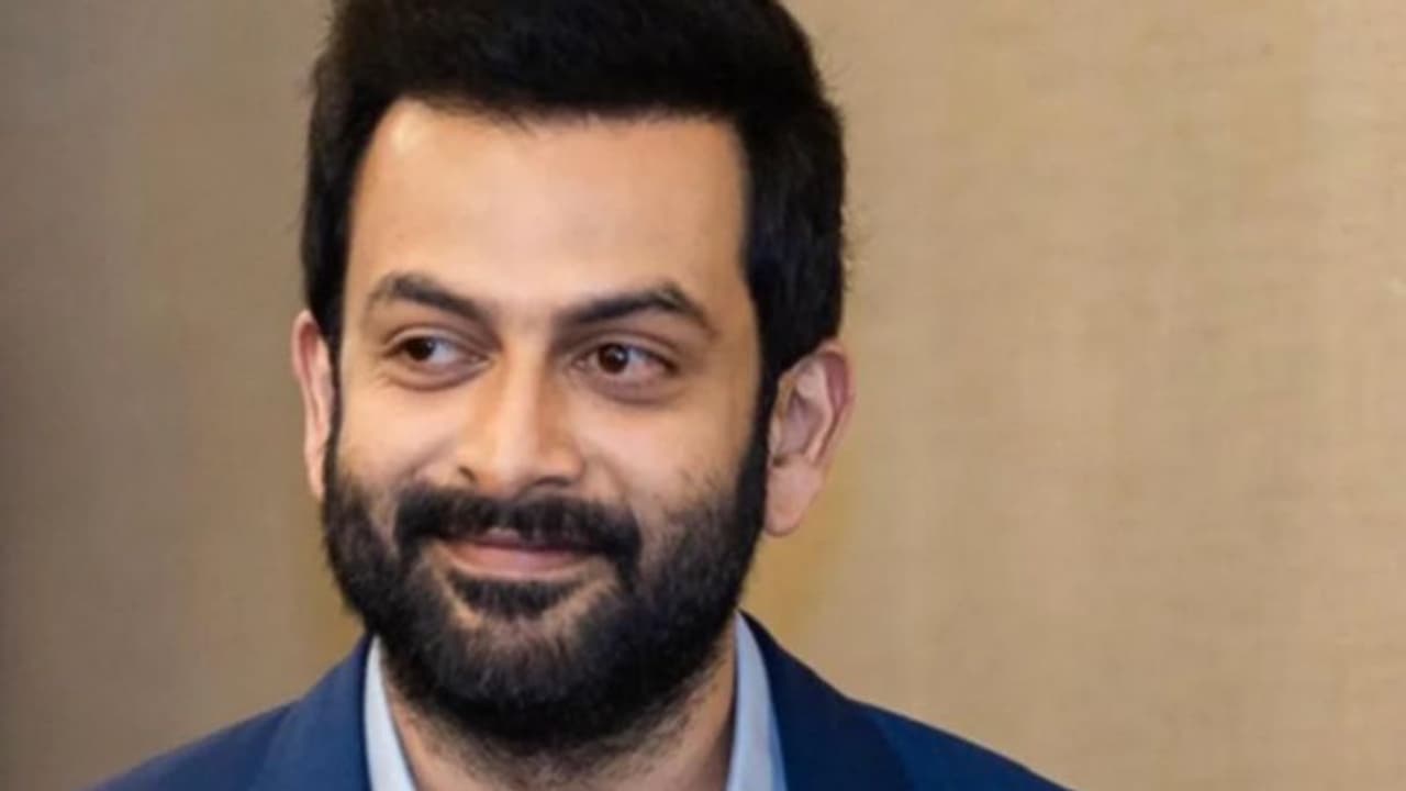 നടൻ പൃഥ്വിരാജ് ആശുപത്രി വിട്ടു, ചികിത്സയുടെ വിശദാംശങ്ങളുമായി കുറിപ്പ് നടൻ പൃഥ്വിരാജ് ആശുപത്രി വിട്ടു, ചികിത്സയുടെ വിശദാംശങ്ങളുമായി കുറിപ്പ്