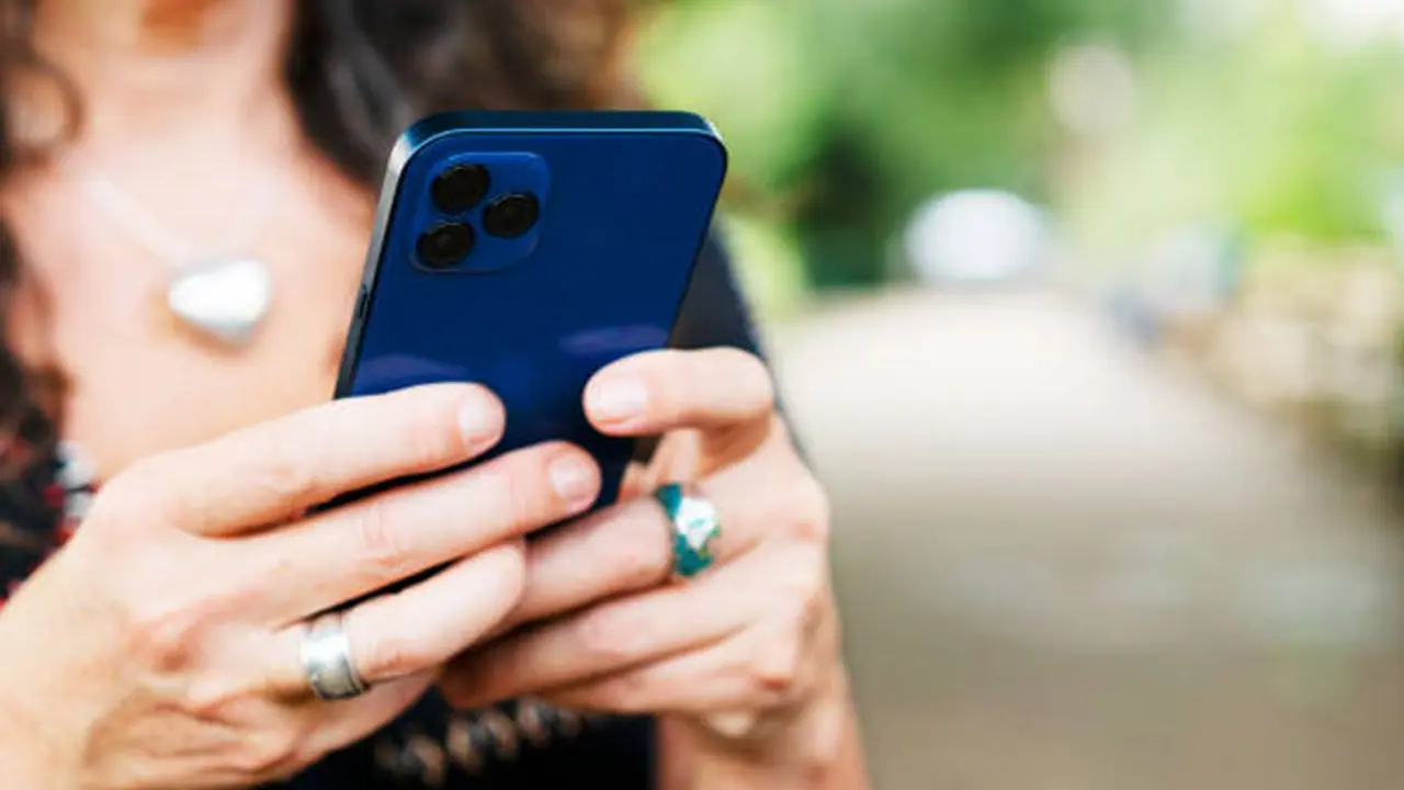 ഫോൺ ചൂടാകുന്നുണ്ടോ ? ഇതാണ് കാരണം, പരിഹാരവുമുണ്ട്.!