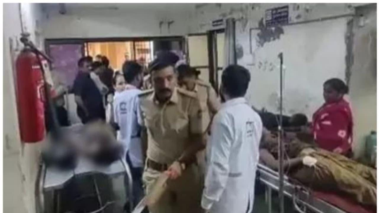 ഗുജറാത്തിൽ കുടിലിന് മുകളിലേക്ക് മതിൽ ഇടിഞ്ഞുവീണ് നാല് കുട്ടികൾ മരിച്ചു