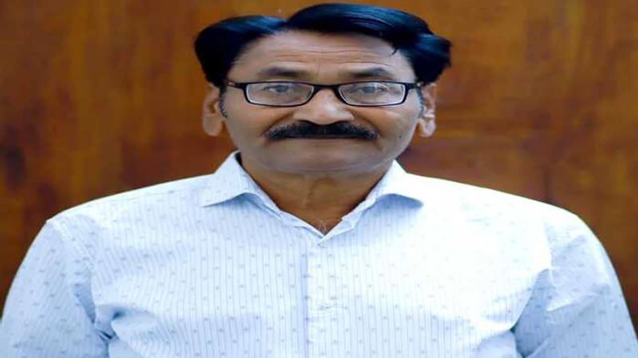 డా. ఉదారి నారాయణ కవిత : మాటను బతికించుకోవాలి 