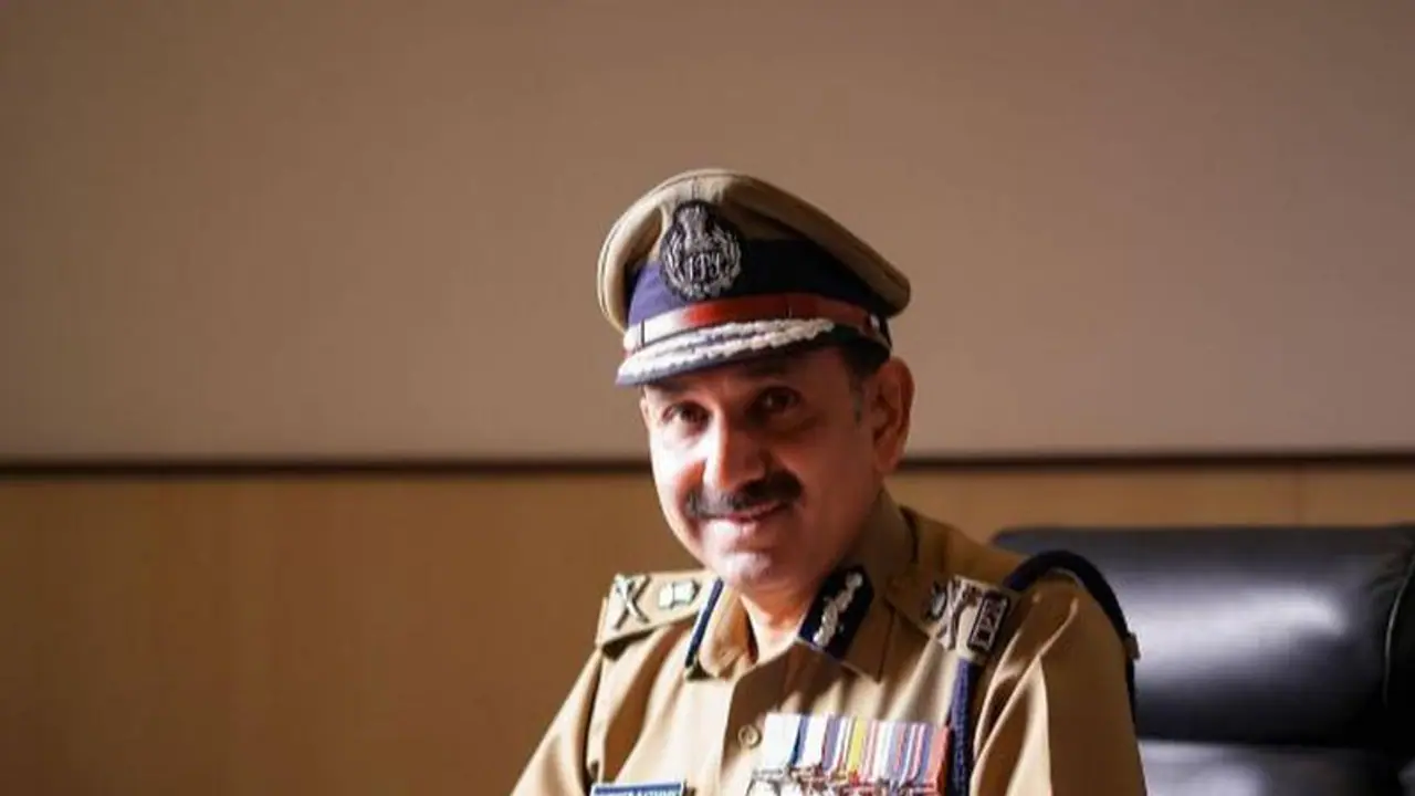 சென்னையின் புதிய கமிஷனராக சந்தீப் ராய் ரத்தோர் நியமனம்... யார் இவர்..? காவல்துறையில் கடந்து வந்த பாதை.. சென்னையின் புதிய கமிஷனராக சந்தீப் ராய் ரத்தோர் நியமனம்... யார் இவர்..? காவல்துறையில் கடந்து வந்த பாதை..