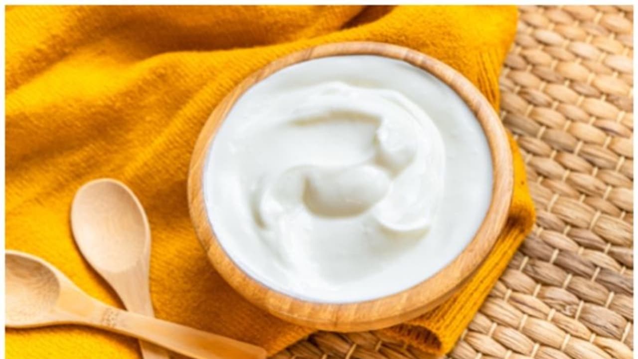 പ്രഭാതഭക്ഷണത്തിൽ തെെര് ഉൾപ്പെടുത്തണമെന്ന് പറയുന്നതിന്റെ കാരണങ്ങൾ പ്രഭാതഭക്ഷണത്തിൽ തെെര് ഉൾപ്പെടുത്തണമെന്ന് പറയുന്നതിന്റെ കാരണങ്ങൾ