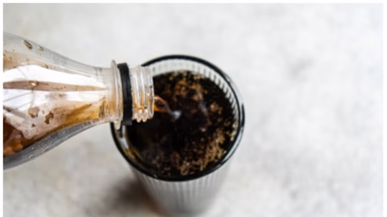 ശീതളപാനീയങ്ങളിലെ കൃത്രിമമധുരം അര്‍ബുദ സാധ്യത വര്‍ധിപ്പിച്ചേക്കാം ; ലോകാരോ​ഗ്യ സംഘടന