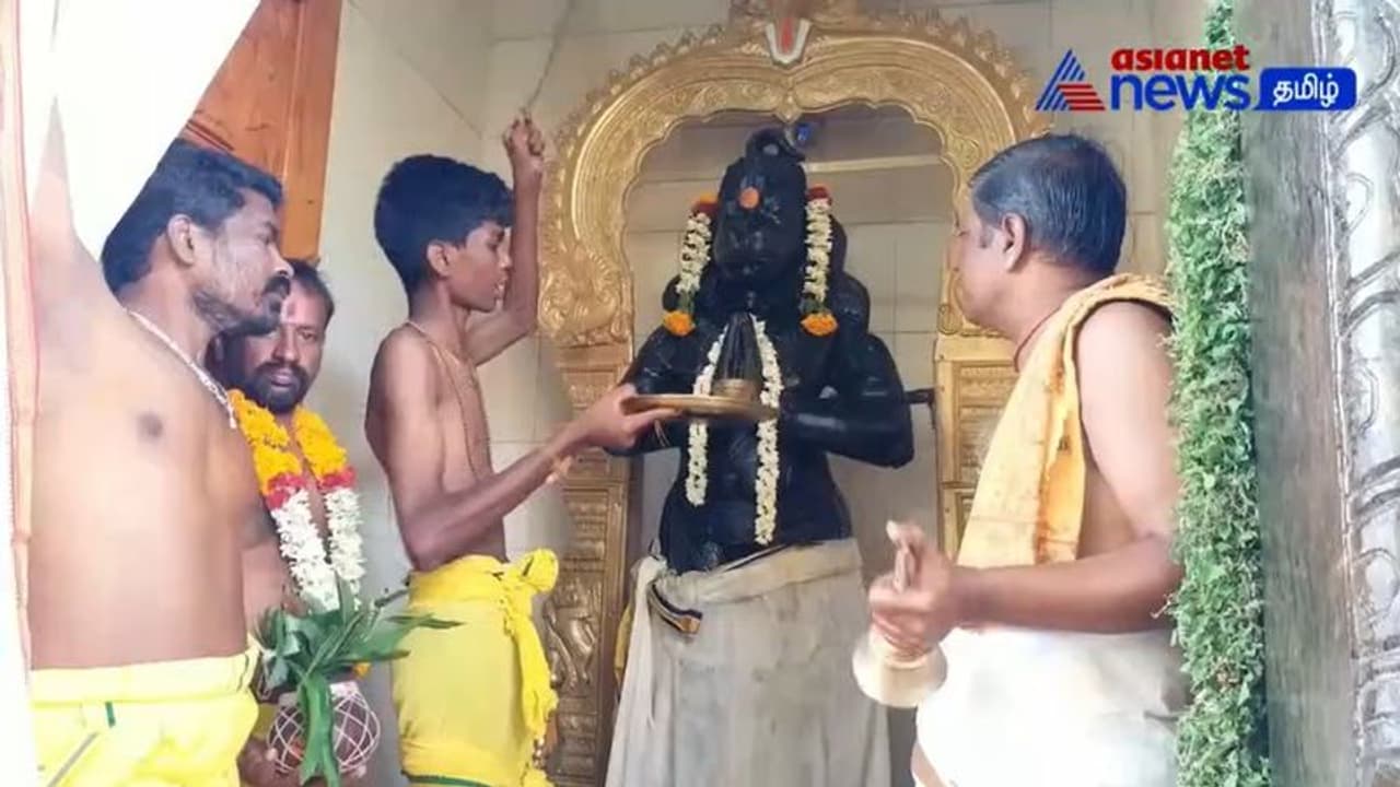 தேனியில் வெகு விமரிசையாக நடைபெற்ற ஆஞ்சநேயர் கோவில் கும்பாபிஷேகம்
