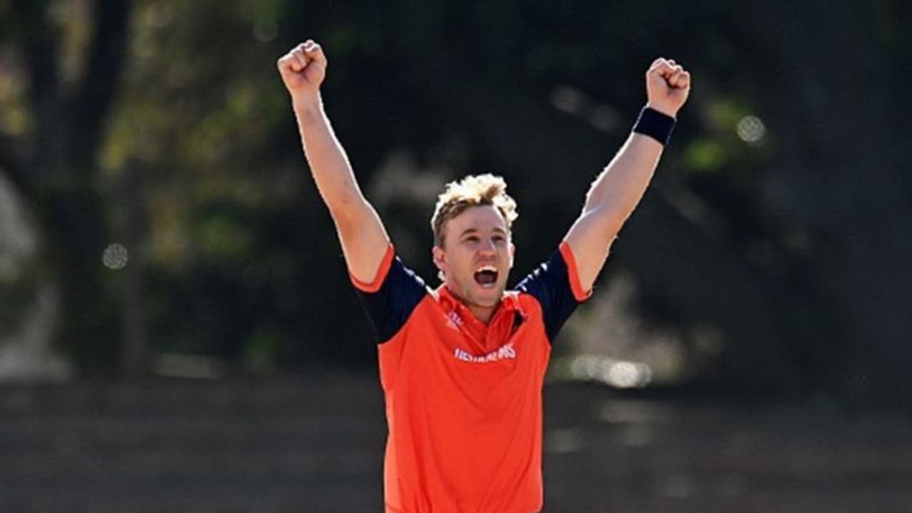 World Cup Qualifiers: Logan Van Beek shines again with three wickets, Sri Lanka in trouble against Netherlands