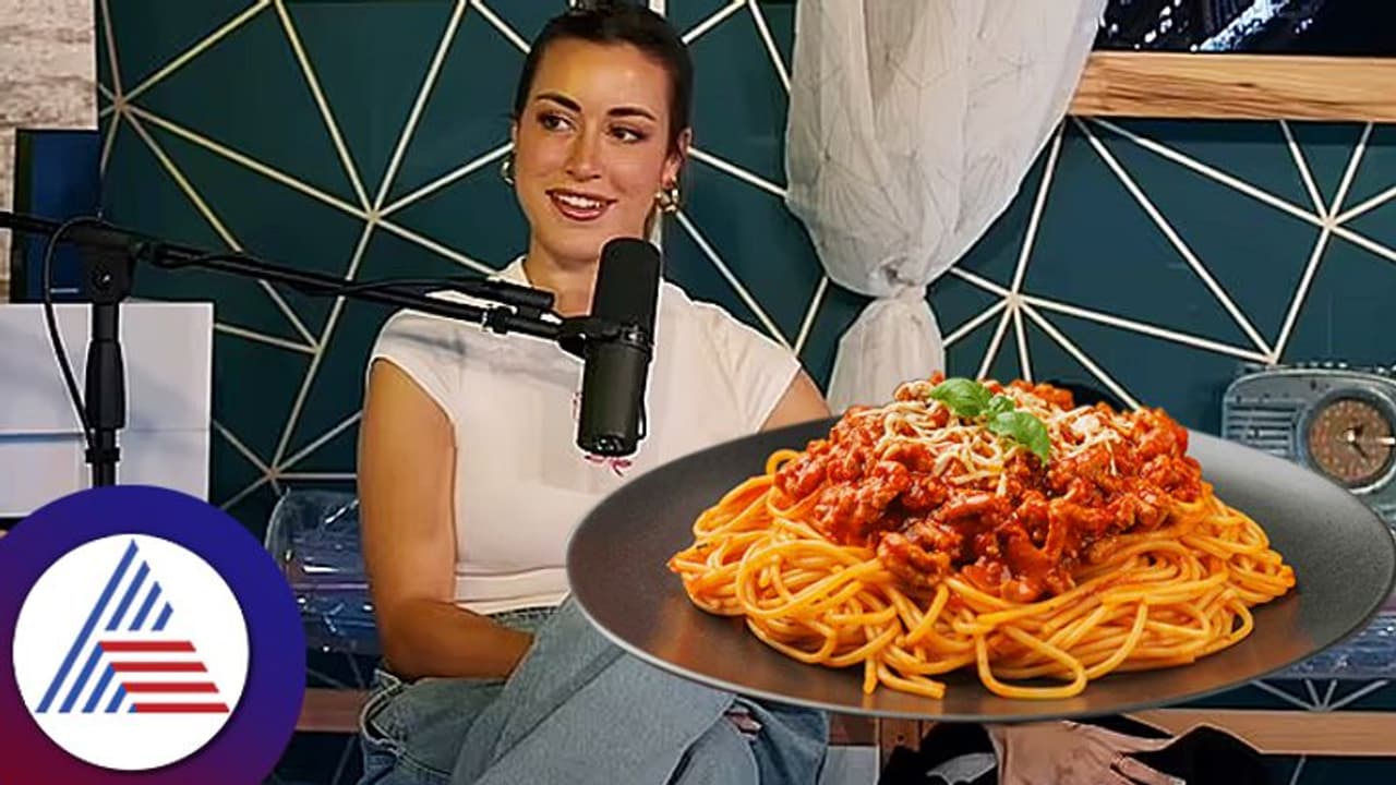 OMG..! ಬಾಯ್ ಫ್ರೆಂಡ್ಗೆ ತನ್ನ ಮೊಣಕಾಲ ಮಾಂಸವನ್ನೇ ತಿನ್ನಿಸಿದ ಬೆಡಗಿ OMG..! ಬಾಯ್ ಫ್ರೆಂಡ್ಗೆ ತನ್ನ ಮೊಣಕಾಲ ಮಾಂಸವನ್ನೇ ತಿನ್ನಿಸಿದ ಬೆಡಗಿ