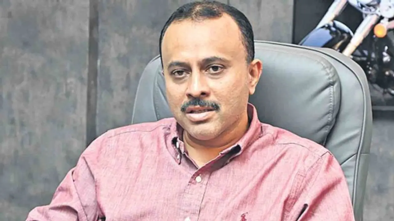 పవన్ నిర్మాత టీజీ విశ్వప్రసాద్కి మాతృవియోగం.. ఆయన తల్లి చివరి కోరిక ప్రకారమే అంత్యక్రియలు పవన్ నిర్మాత టీజీ విశ్వప్రసాద్కి మాతృవియోగం.. ఆయన తల్లి చివరి కోరిక ప్రకారమే అంత్యక్రియలు