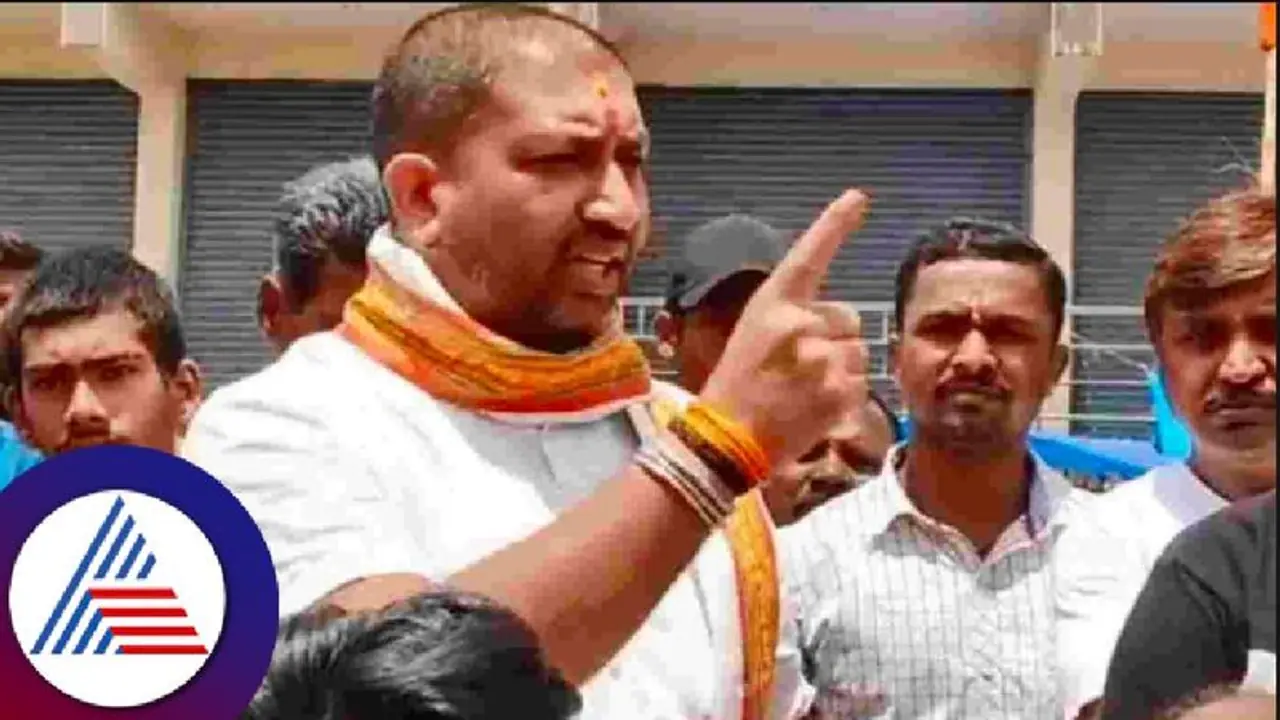 'ಮುಸಲ್ಮಾನ ವ್ಯಾಪಾರಿಗಳು ಮನೆ ಬಳಿ ಬಂದರೆ ಗುಂಡು': ಬಜರಂಗದಳ ಮುಖಂಡ ರಘು ವಿವಾದಾತ್ಮಕ ಹೇಳಿಕೆ
