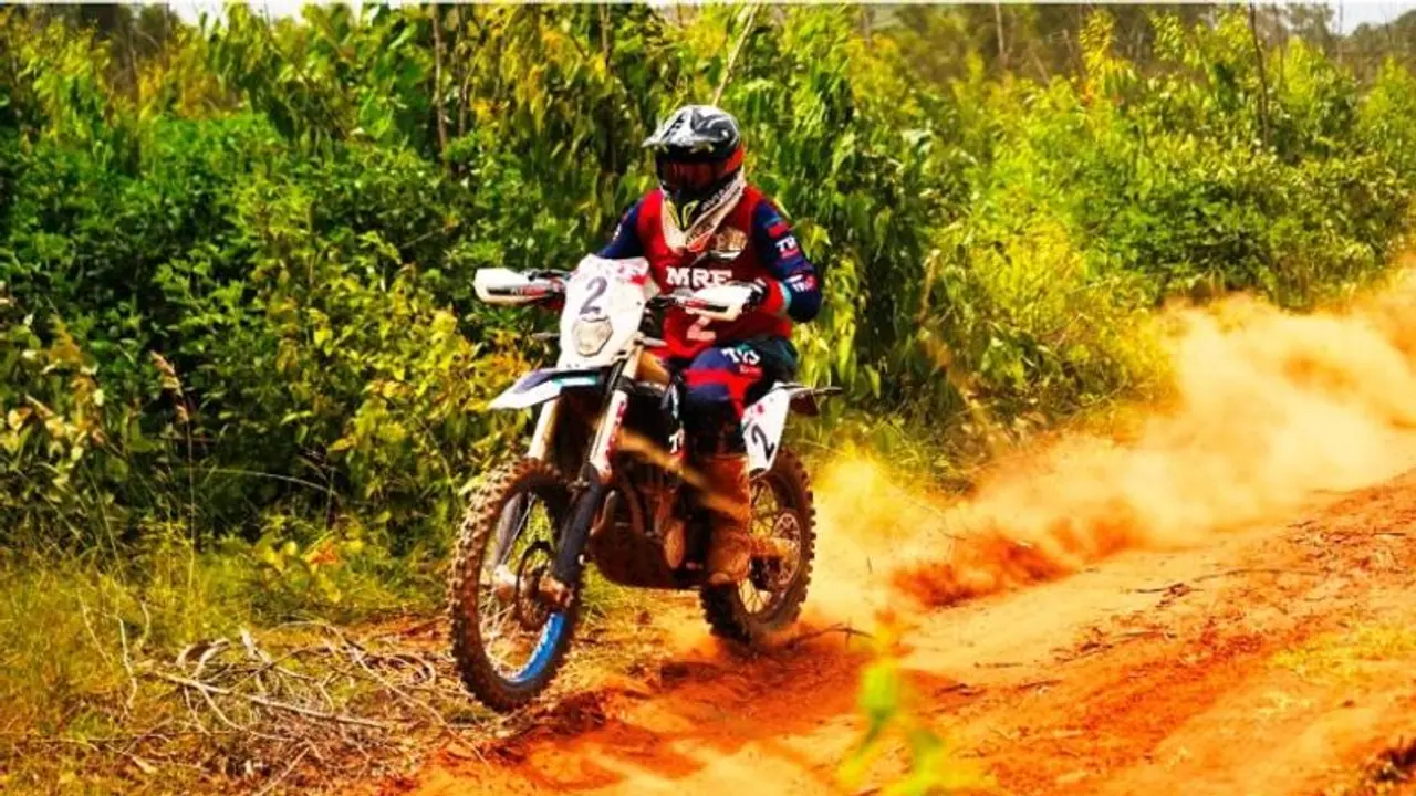 ಬೆಂಗಳೂರಲ್ಲಿ ಭಾರತೀಯ ರಾಷ್ಟ್ರೀಯ ರ‍್ಯಾಲಿ, ಕರ್ನಾಟಕ ಸೇರಿ 5 ರಾಜ್ಯದ 120 ಬೈಕರ್ಸ್ ಭಾಗಿ!