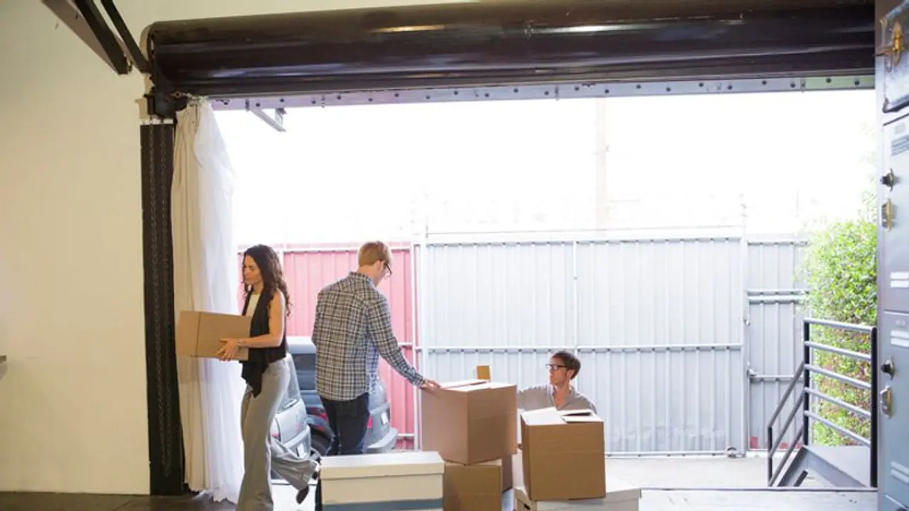 Shifting to a new city? Here's your handy MUST HAVE checklist! 