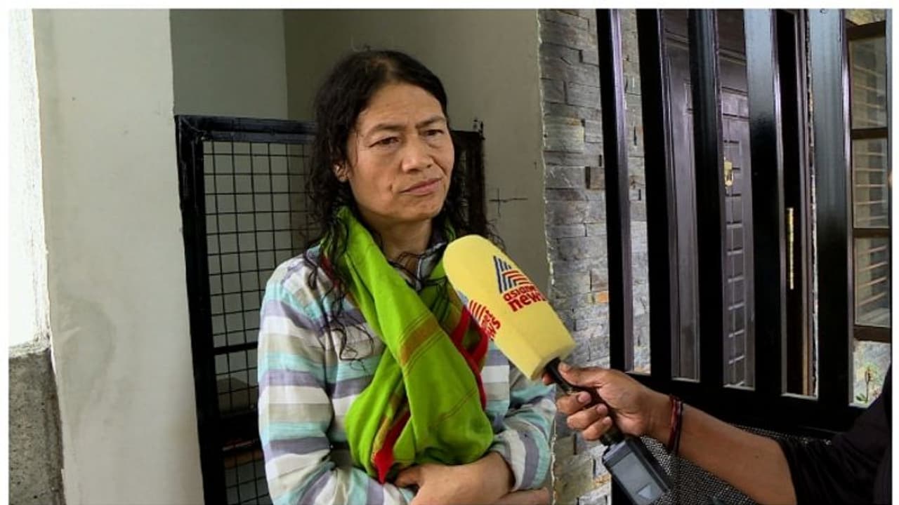 മണിപ്പൂര് സംഘര്ഷം; കലാപം അഴിച്ചുവിടുന്നതിൽ ബിജെപിക്ക് പങ്കുണ്ടെന്ന ആരോപണം അന്വേഷിക്കണമെന്ന് ഇറോം ഷർമിള മണിപ്പൂര് സംഘര്ഷം; കലാപം അഴിച്ചുവിടുന്നതിൽ ബിജെപിക്ക് പങ്കുണ്ടെന്ന ആരോപണം അന്വേഷിക്കണമെന്ന് ഇറോം ഷർമിള